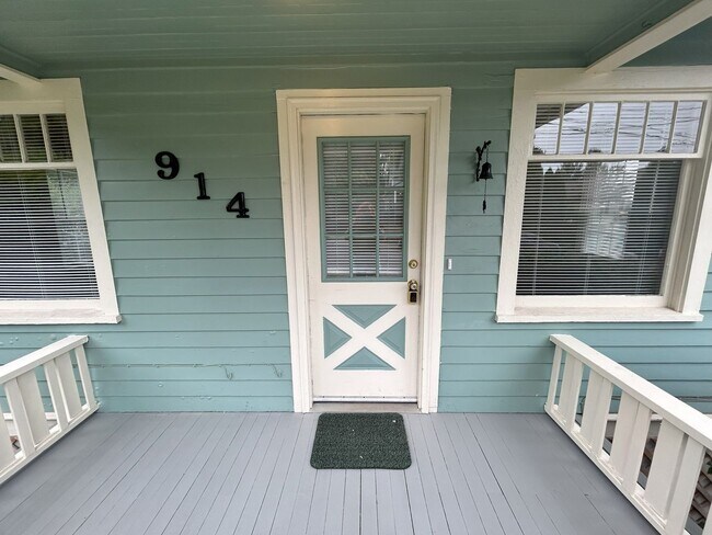 Foto del edificio - Vintage Ranch 1 Bed/1Bath plus Bonus Room ...