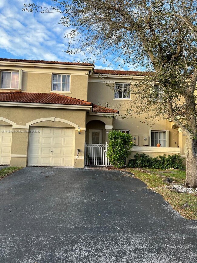 Building Photo - 12641 SW 143rd Ln   Miami Fl 33186