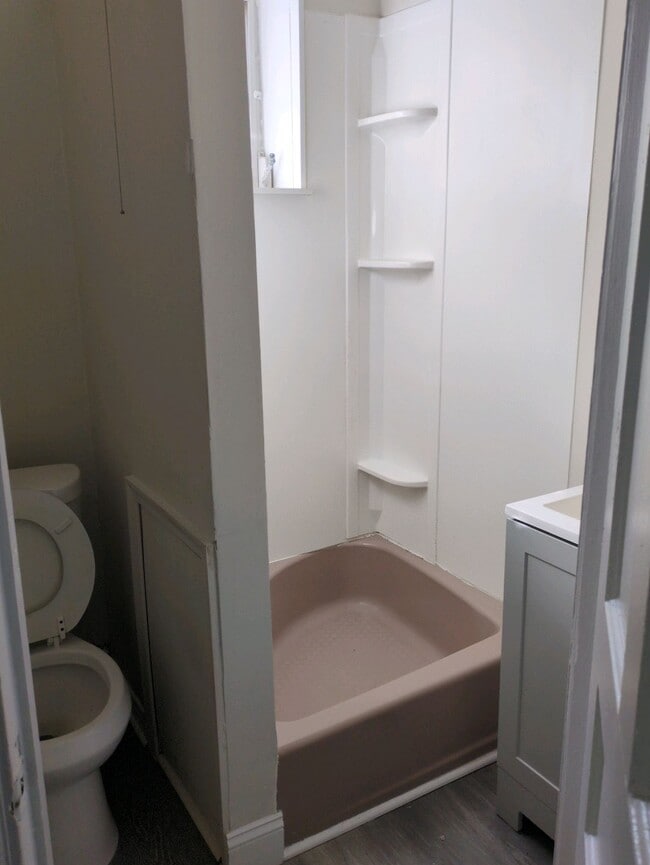 Foto del edificio - 1808 W 3rd St