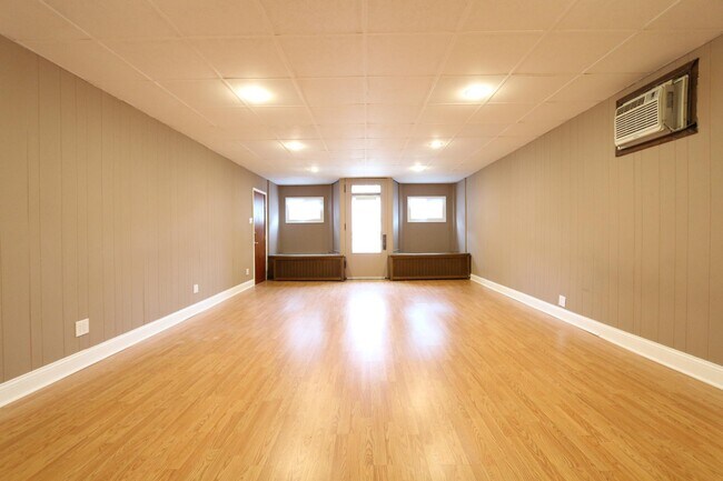 Foto del edificio - 2041 W 21st St