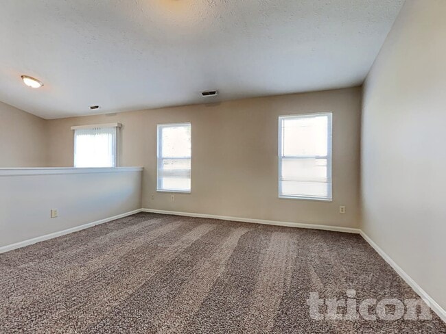 Foto del edificio - 1082 Sunmeadow Cir