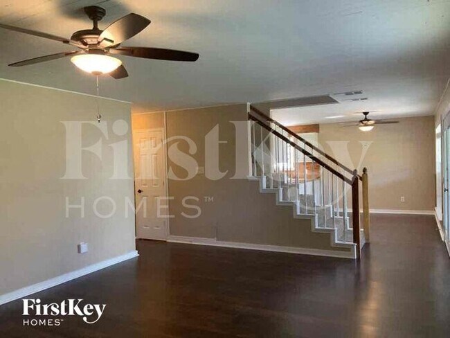 Building Photo - 5100 Prairie Creek Trail