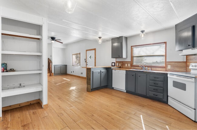 Foto del edificio - 3818 Co Rd 826