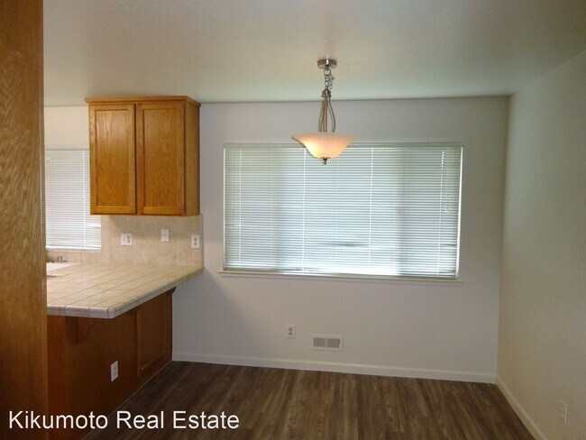 Building Photo - 3 br, 2 bath House - 6855 Wavecrest Way