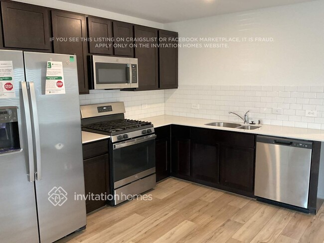 Foto del edificio - 3206 Crestone Dr
