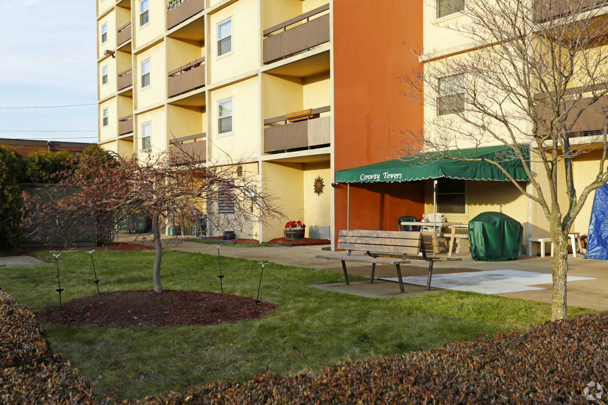 Foto del edificio - Conway Towers