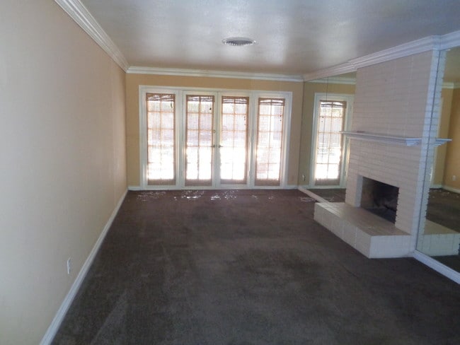 Building Photo - 2601 Aland St