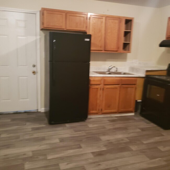 Building Photo - 5738 Aftonshire Dr