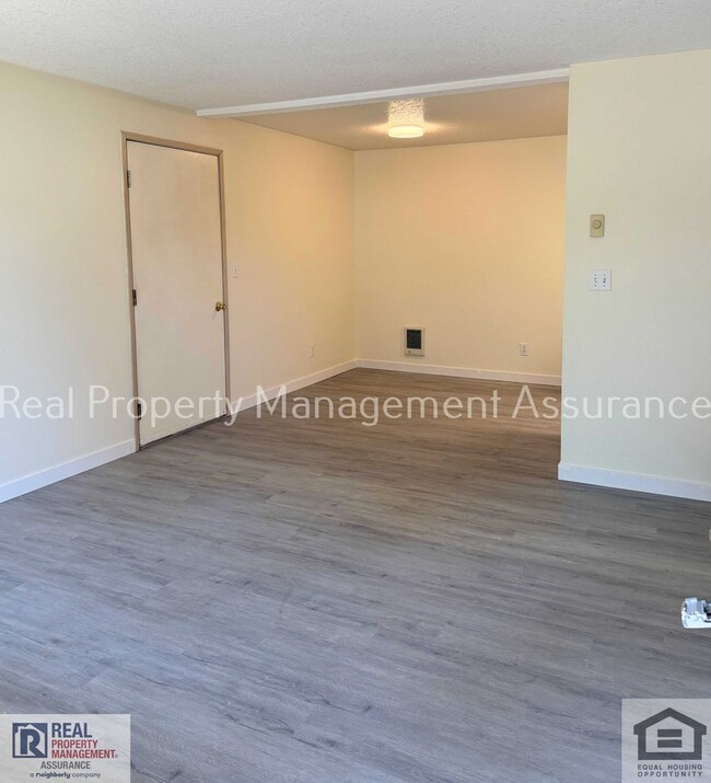 Foto del edificio - 13227 SW 2nd St