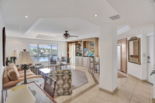 Foto del edificio - 2908 Bayshore Dr
