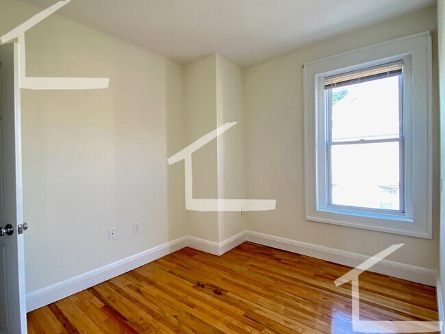 Foto del edificio - 20 Brainerd Rd