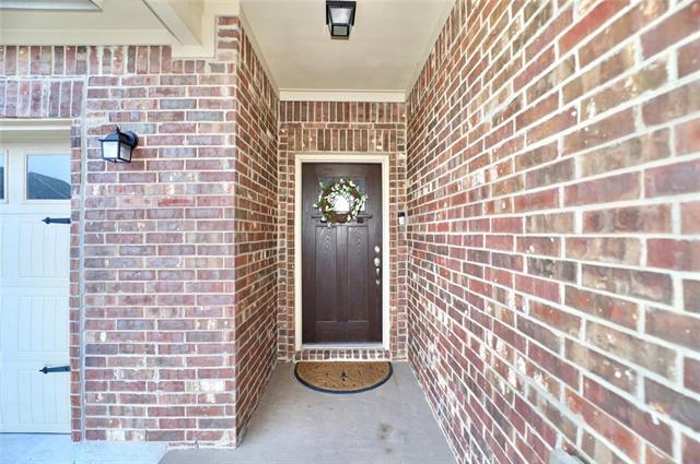 Foto del edificio - 5705 Petunia Ln