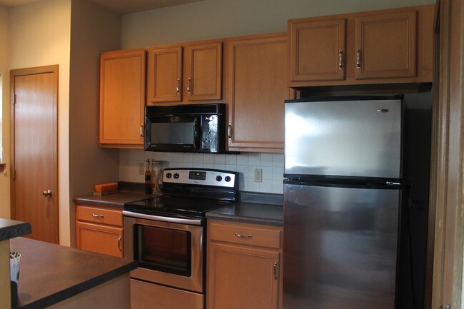Foto del edificio - Sunset Ridge (young professional)