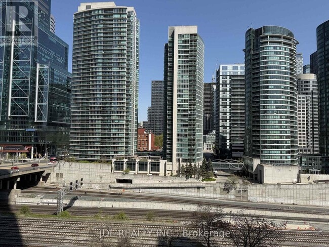 Photo du bâtiment - 1 Concord Cityplace Wy