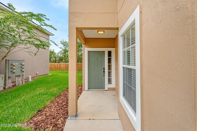 Building Photo - 577 Scrub Jay Dr