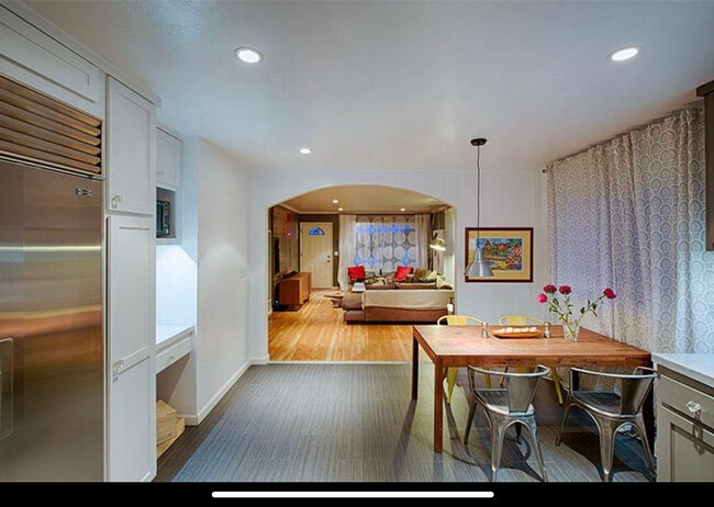 Dining Room - 406 English Ave