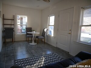 Foto del edificio - 1820 Ruiz St