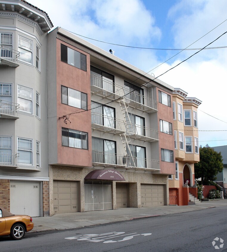 Building Photo - 1884 Greenwich St