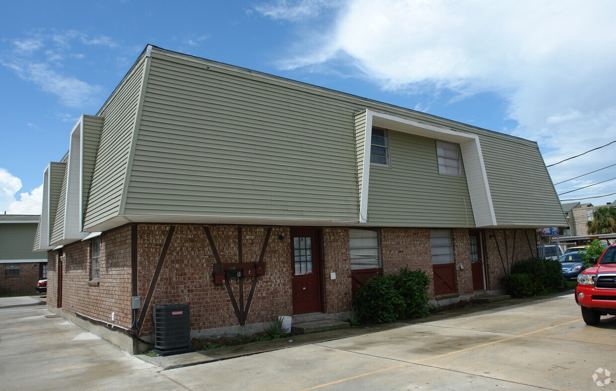 Foto del edificio - 3704 W Esplanade Ave