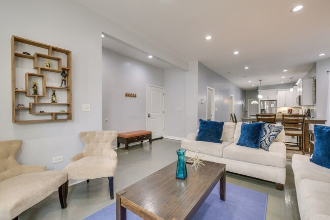 Foto del edificio - 4904 W Fulton St