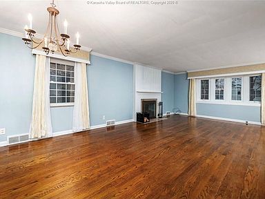 Building Photo - 611 Fort Hill Dr