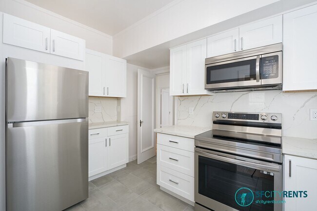 Foto del edificio - Russian Hill: Remodeled 9th Floor Apartmen...