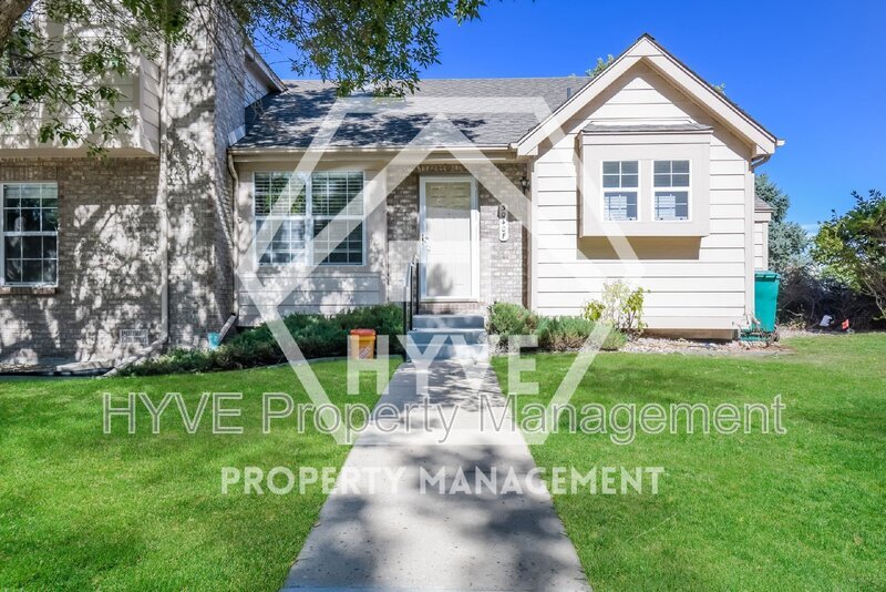 Primary Photo - 3040 W 107th Pl