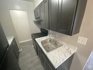 Building Photo - Avalon Court Apartments