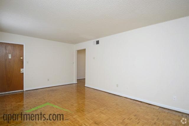 Sala de estar - Chestnut Arms Apartments