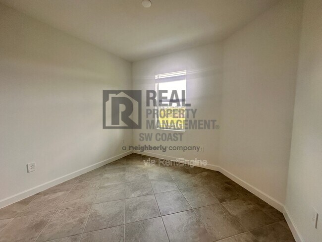 Foto del edificio - 20501 Hazelnut Ct S