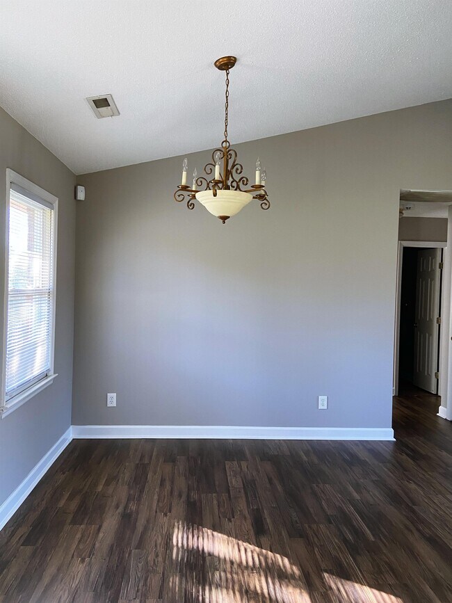 220 Saddle Rock Ct, Harvest, AL 35749 House Rental in Harvest, AL