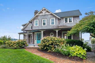 Building Photo - 27 Prospect Hill Rd