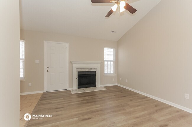Building Photo - 1731 Hudson Graham Ln