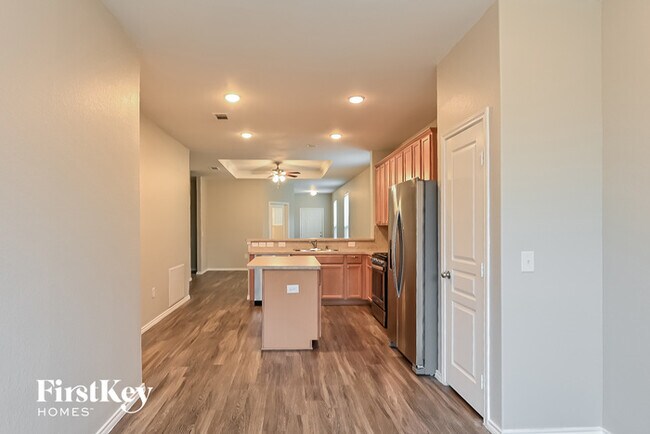 Foto del edificio - 14711 Myrtle Point Dr