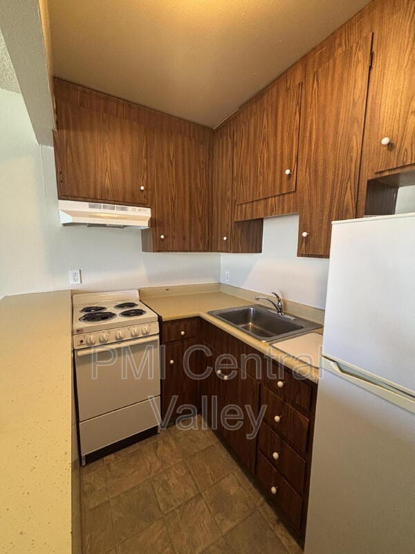 Building Photo - 3436 Dwight Way