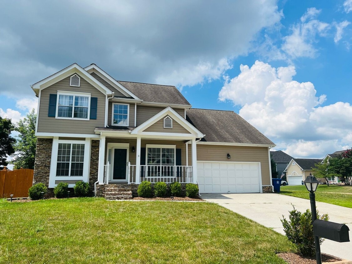 ***Coming Soon***East Brainerd - ***Coming Soon***East Brainerd