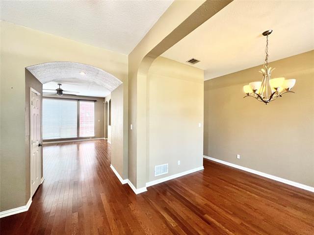 Building Photo - 3012 Fort Laramie Dr