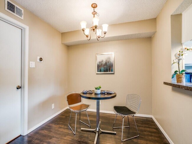 Foto del edificio - 4800 Northway Dr