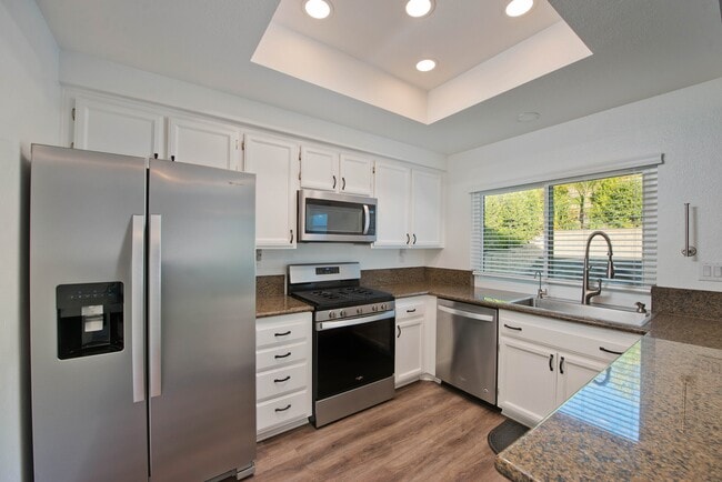 Building Photo - 23981 Bennington Dr