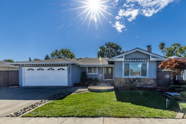 Building Photo - 6538 Inglewood Drive