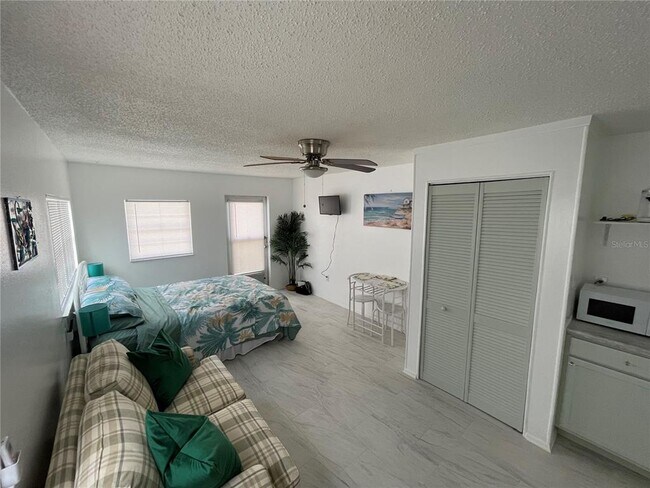 Foto del edificio - 1635 Omaha St