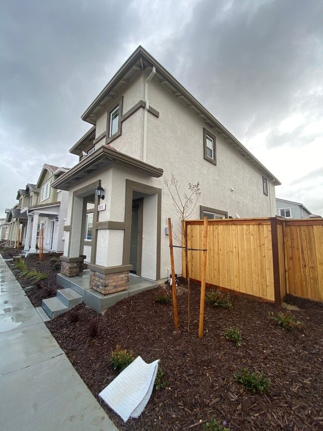 Foto del edificio - Brand New Solar Home - Balboa II Subdivisi...