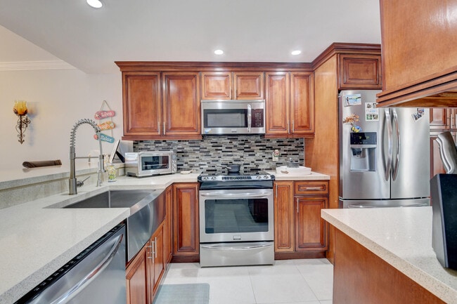 Foto del edificio - 19 Royal Palm Way