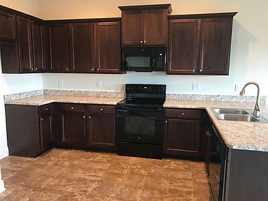 Foto del edificio - 1224 Kellogg Dr