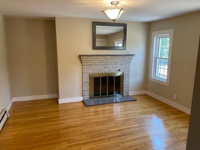 13x12 - 91 Billerica Rd