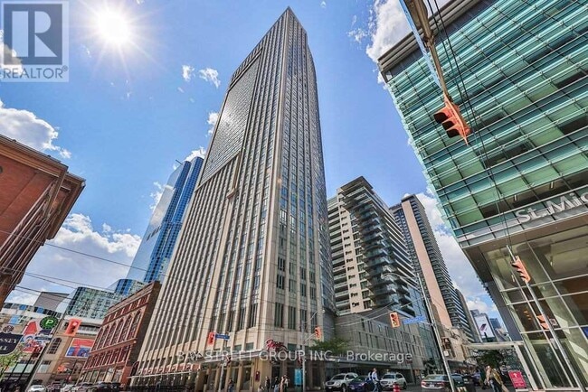 Building Photo - 3303-210-2210 Victoria St