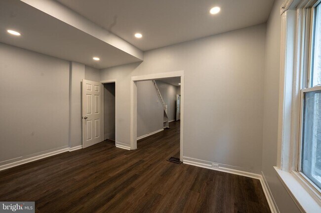 Foto del edificio - 1116 Parker St