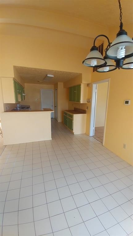 Building Photo - 15703 Rosebriar Dr