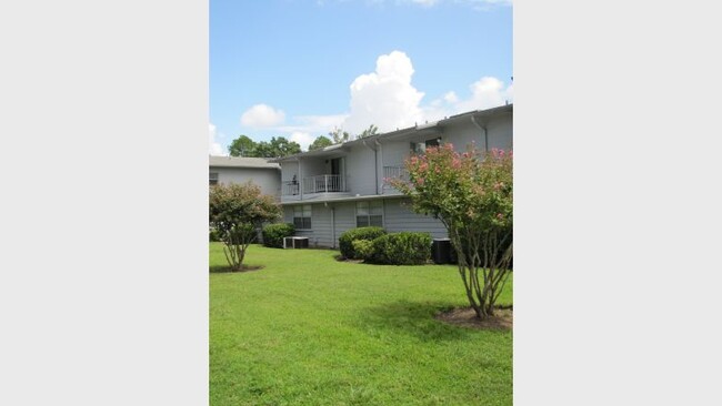Foto del edificio - 5342 Seaboard Ave