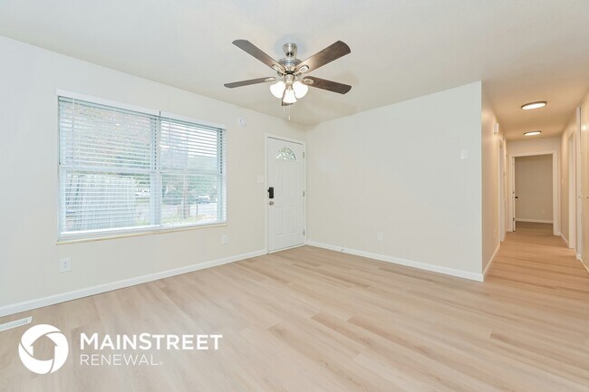 Foto del edificio - 5622 Burbury Ln NW